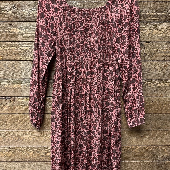 Faherty
Susanna Floral Print Smocked Maxi Dress Size XS - Picture 7 of 7